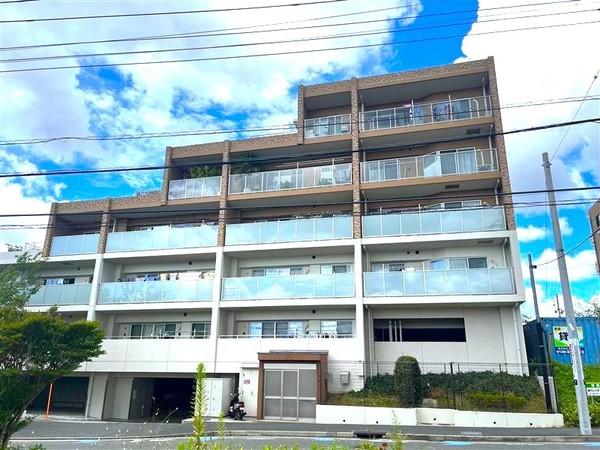 南西向きで日当たりの良いお部屋です。