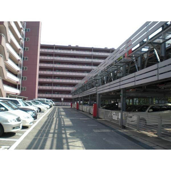 ウェルフェアグリーン越谷 駐車場