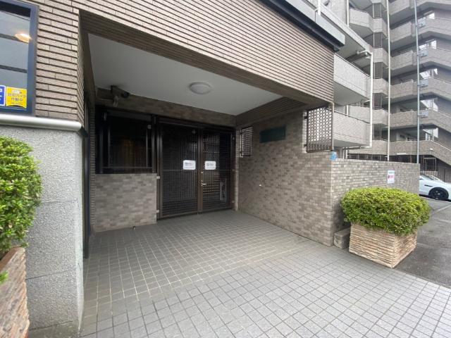 二俣川パーク・ホームズ壱番館 エントランス