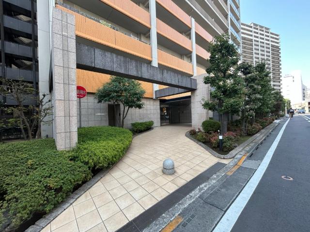 ＤＣ．ＦＯＲＴ千葉中央 エントランス