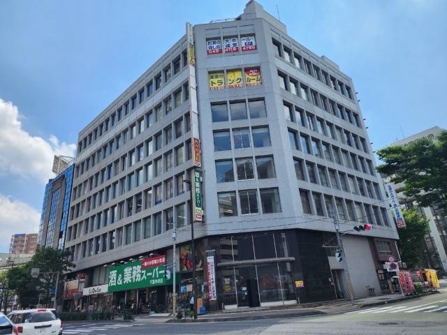 スーパー