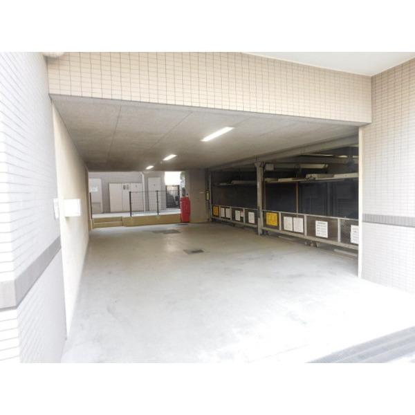 ステイツ東小岩 駐車場