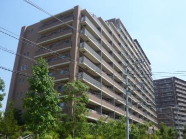 ヒルトップコート外観