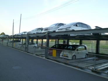ライフピア新越谷?エル・ステージ 駐車場
