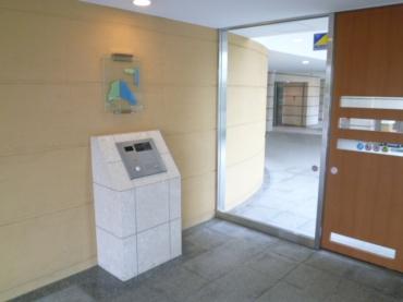 ヴェルデコア新習志野 エントランス