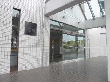 フロイデ成田 エントランス