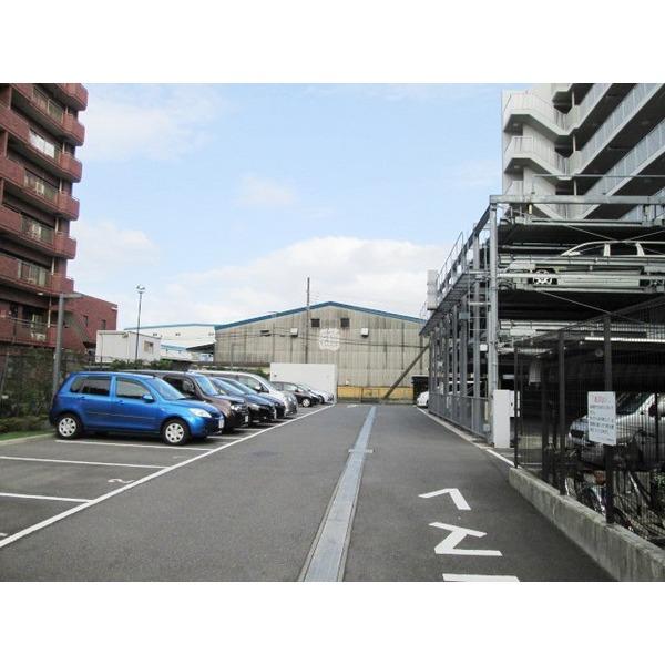 エム・ブランド船橋 駐車場