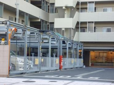 クレアホームズ船橋本町ハイライズ 駐車場
