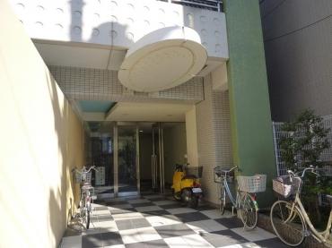 パーク・ノヴァ船橋本町 エントランス