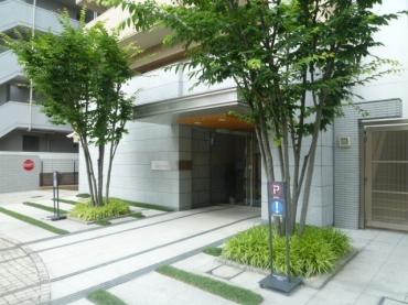 コスモ本八幡ブライトエアー エントランス