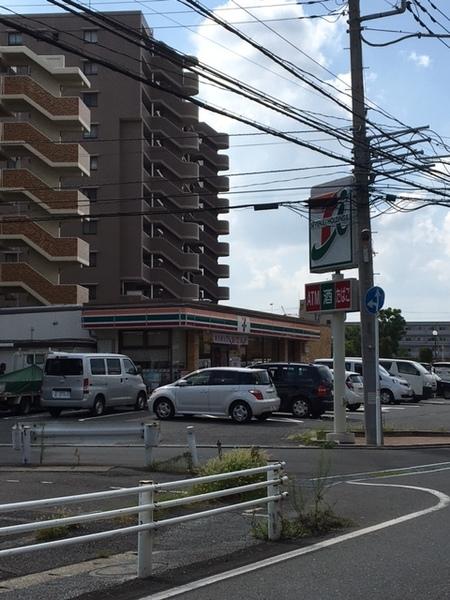 コンビニ