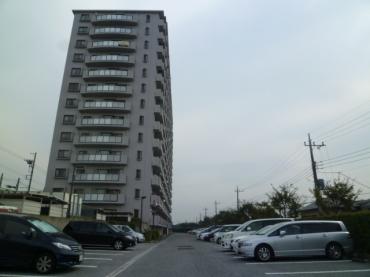フロイデ成田 外観