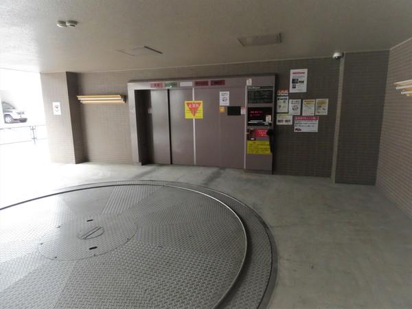 ヴィンテージ高円寺南 駐車場