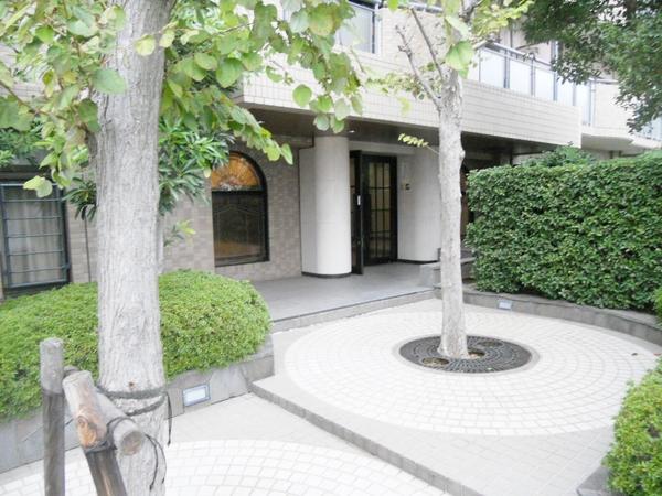 モアステージ市川 エントランス