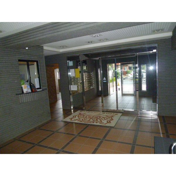 ライオンズマンション朝霞本町 ロビー