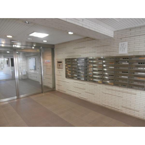 朝日シティパリオ鶴見岸谷 エントランス