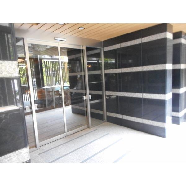 ＣＯＮＯＥ赤坂丹後町 エントランス