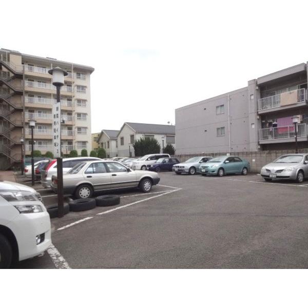 朝霞ハイデンス 駐車場