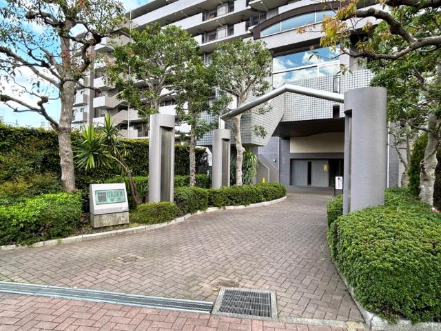 ナイスアーバン志木 エントランス