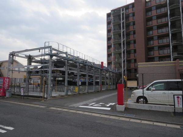 ダイアパレス北松戸 駐車場