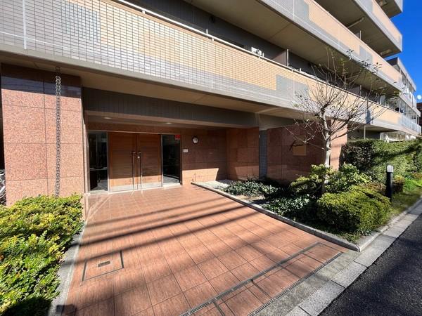 ヒルズ葛西アクシスコート エントランス