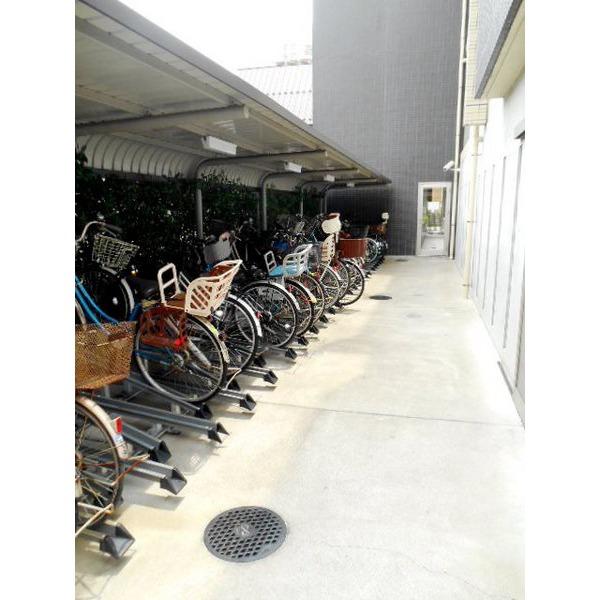 サンクレイドル西新井ヴィヴァーレ 駐車場