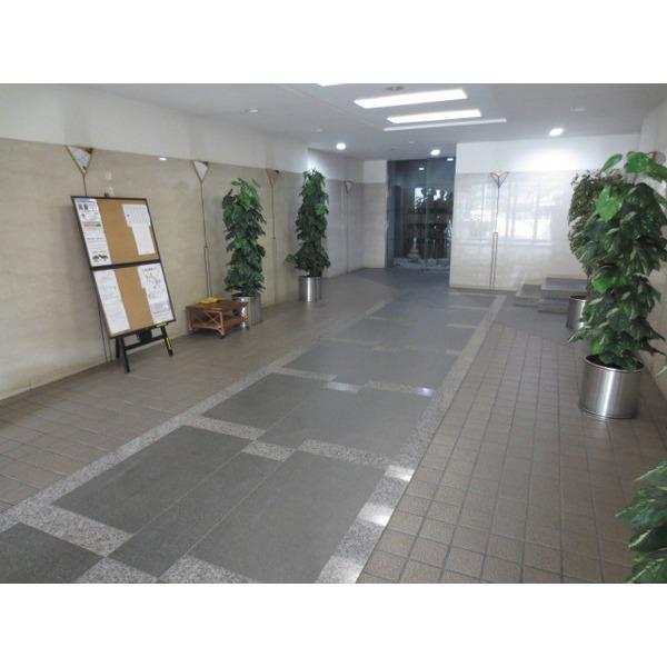 サーパス南市川 エントランス