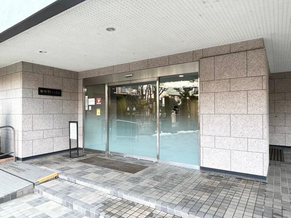 東中野ハイム エントランス