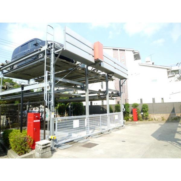 グランベルク五反野 駐車場