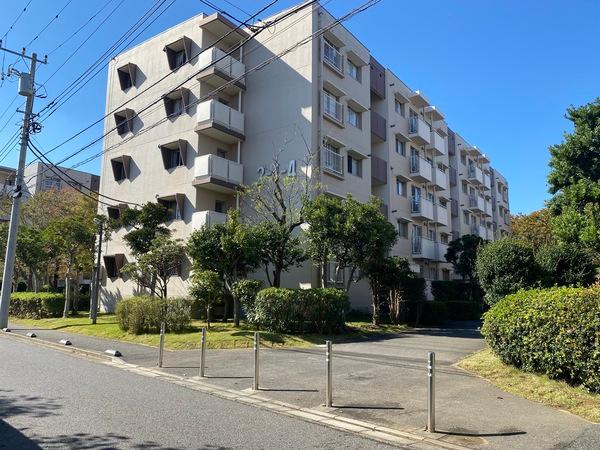 秋津第二団地第２−１−４号棟 外観