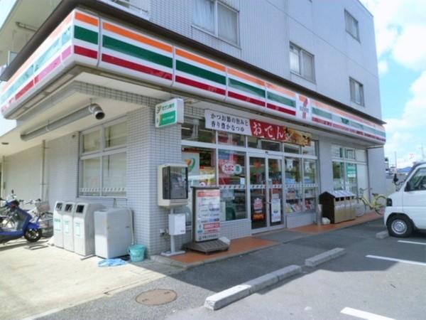 コンビニ