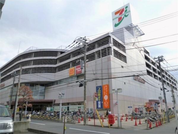 スーパー