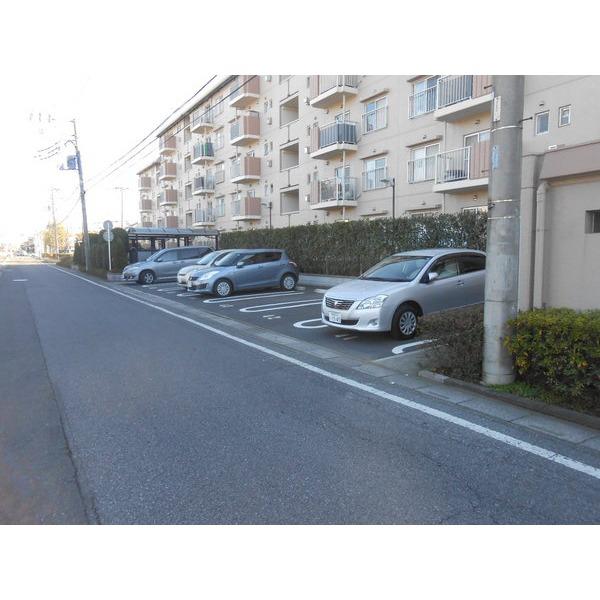 春日部グリーンコープＣ棟 駐車場