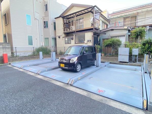ザ・パームス西葛西 駐車場