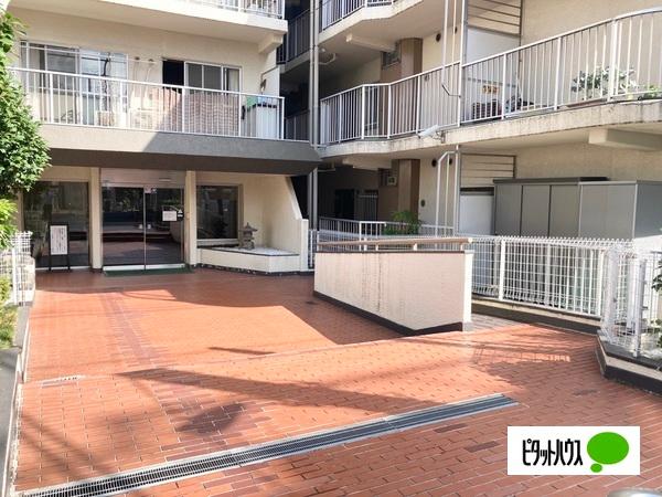 上池袋グリーンハイツ エントランス