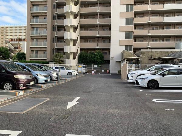 多摩川グリーンスクエア 駐車場