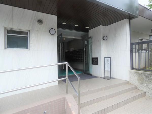 日商岩井上高田マンション エントランス