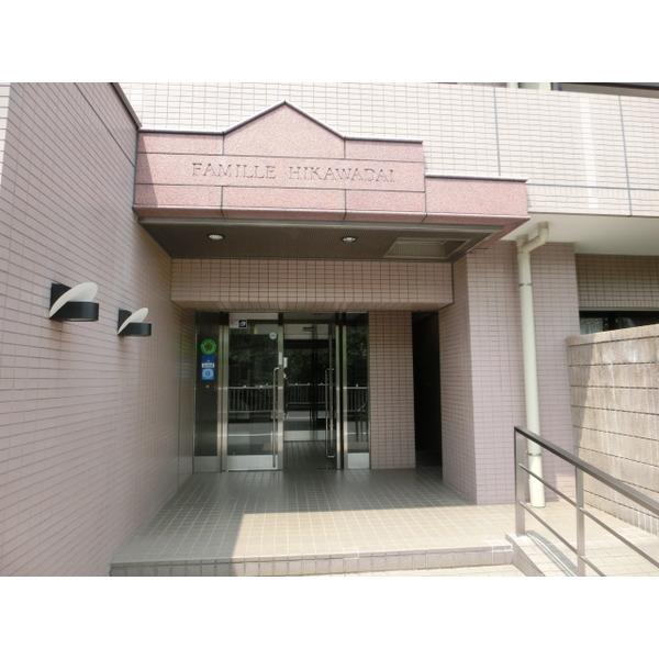 ファミール氷川台 エントランス