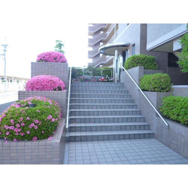 ファミール新松戸 エントランス