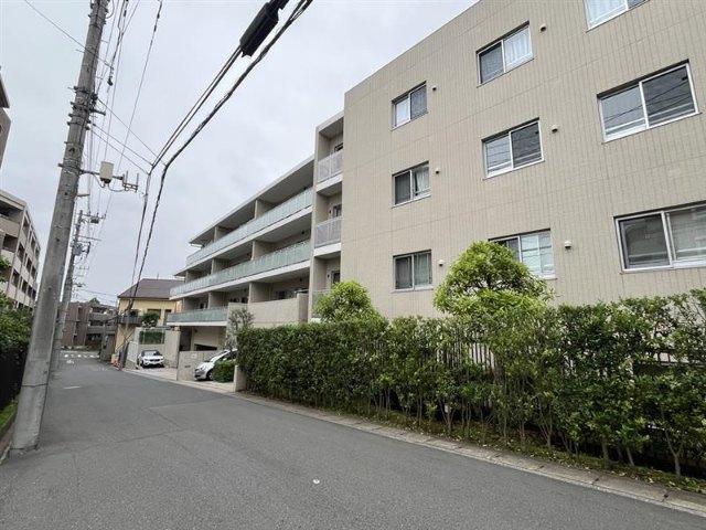 アールブラン新百合ヶ丘 外観