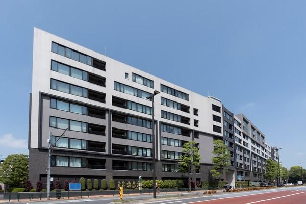 鉄筋コンクリート造地上9階建て・総戸数177