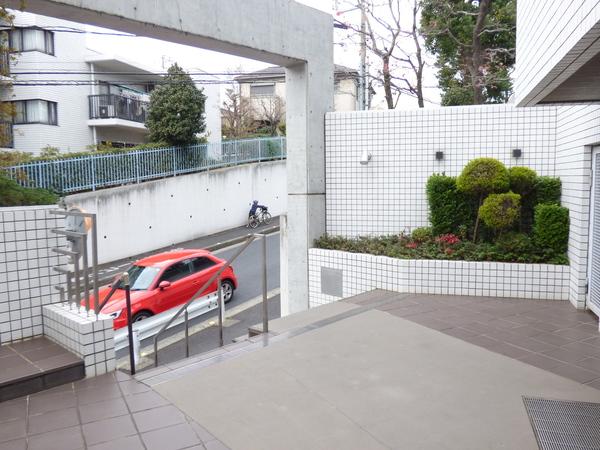 インペリアル国立ガーデンハウス東館 エントランス