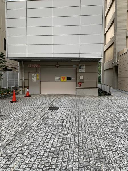 パークタワー東京フロント 駐車場