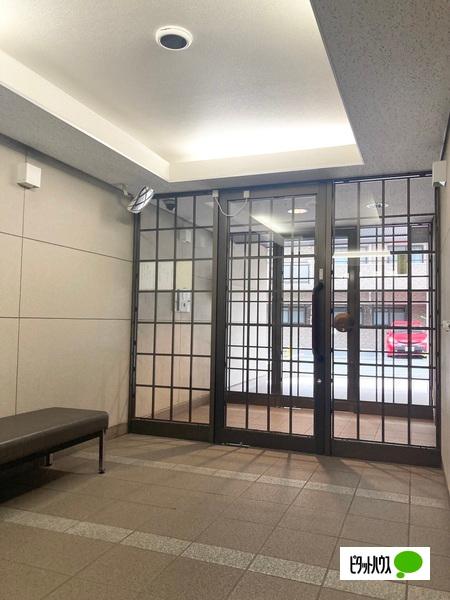 朝日板橋駅前マンション ロビー