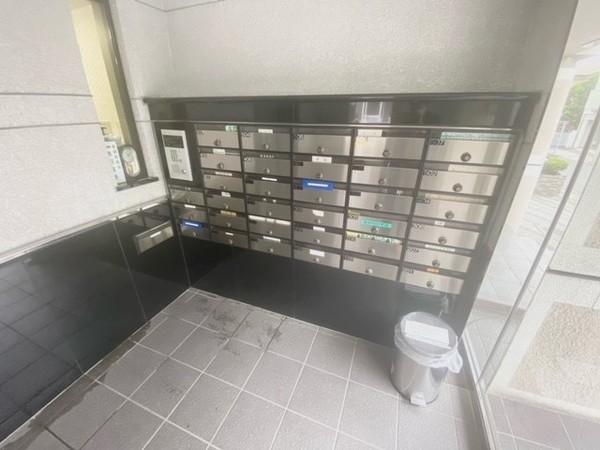 ヴェラハイツ草加新田駅前 ロビー