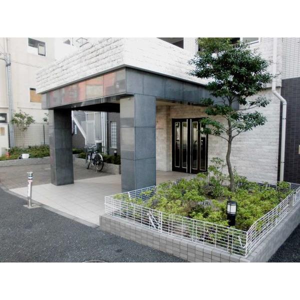 グラン・シャルム西新井大師前 エントランス