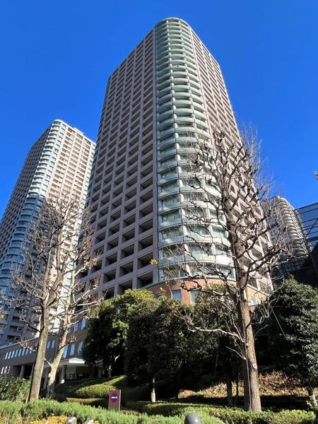 鉄筋コンクリート造地下2階付地上31階建て