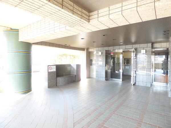 ライオンズガーデン志木学園西 エントランス