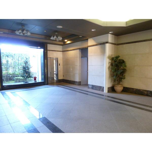 日神パレステージ町屋 ロビー