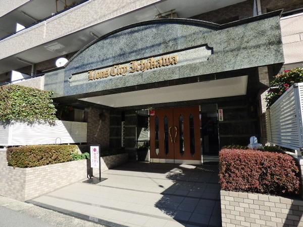 ライオンズシティ市川 エントランス